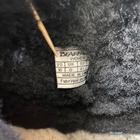 Bearpaw Demi II Black Short Shearling Boots Women's Size 10 - Picture 7 of 8